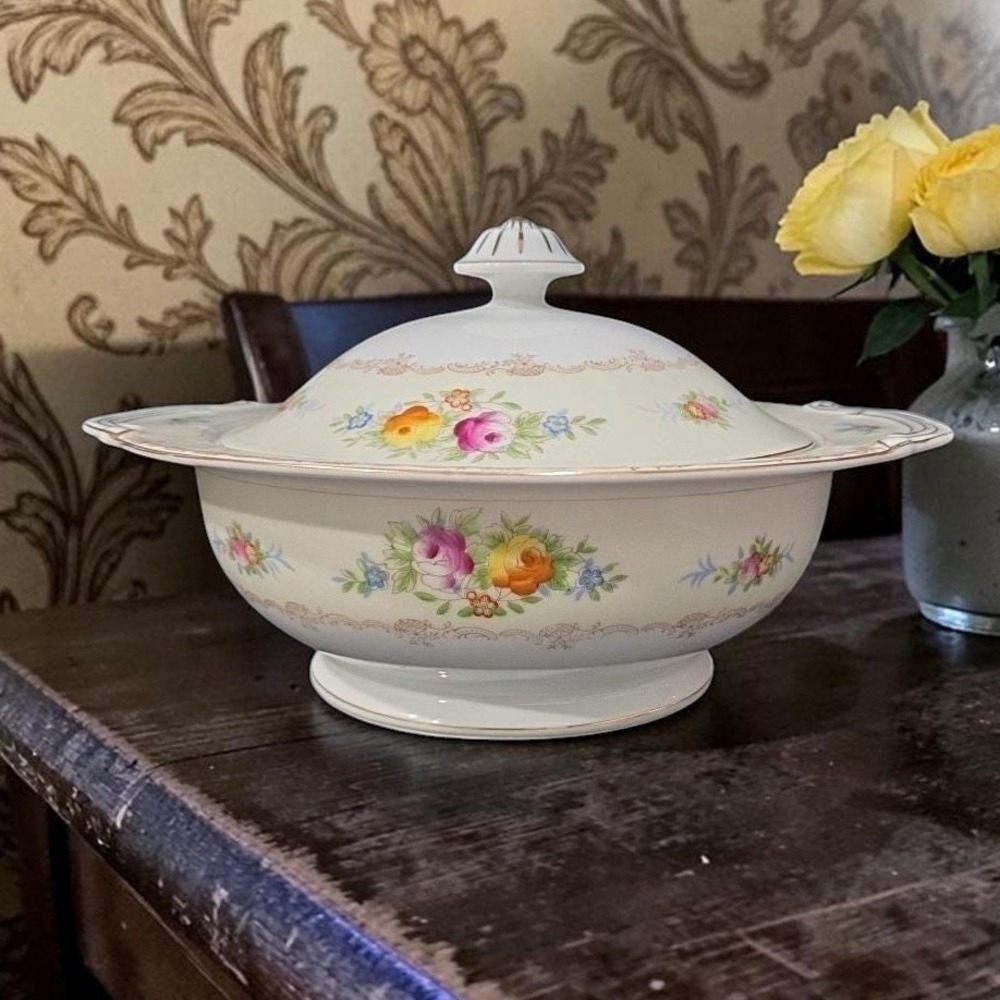 Kongo China Soup Tureen KON19 Vintage Hand Painted Lidded Vegetable Serving Bowl